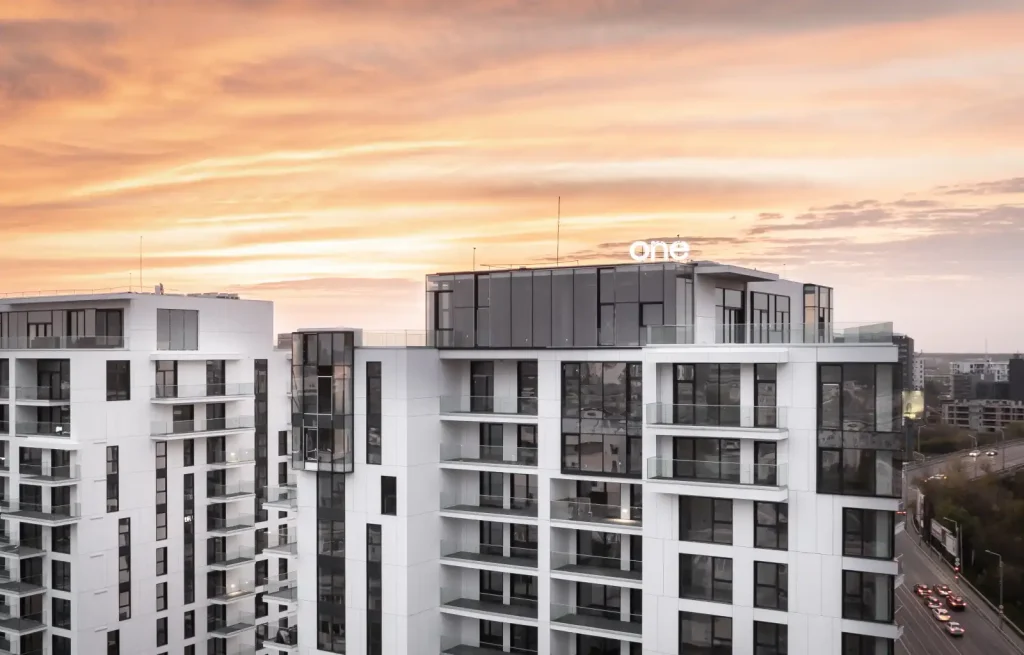 One Herăstrău Towers 150478 one herastrau towers2